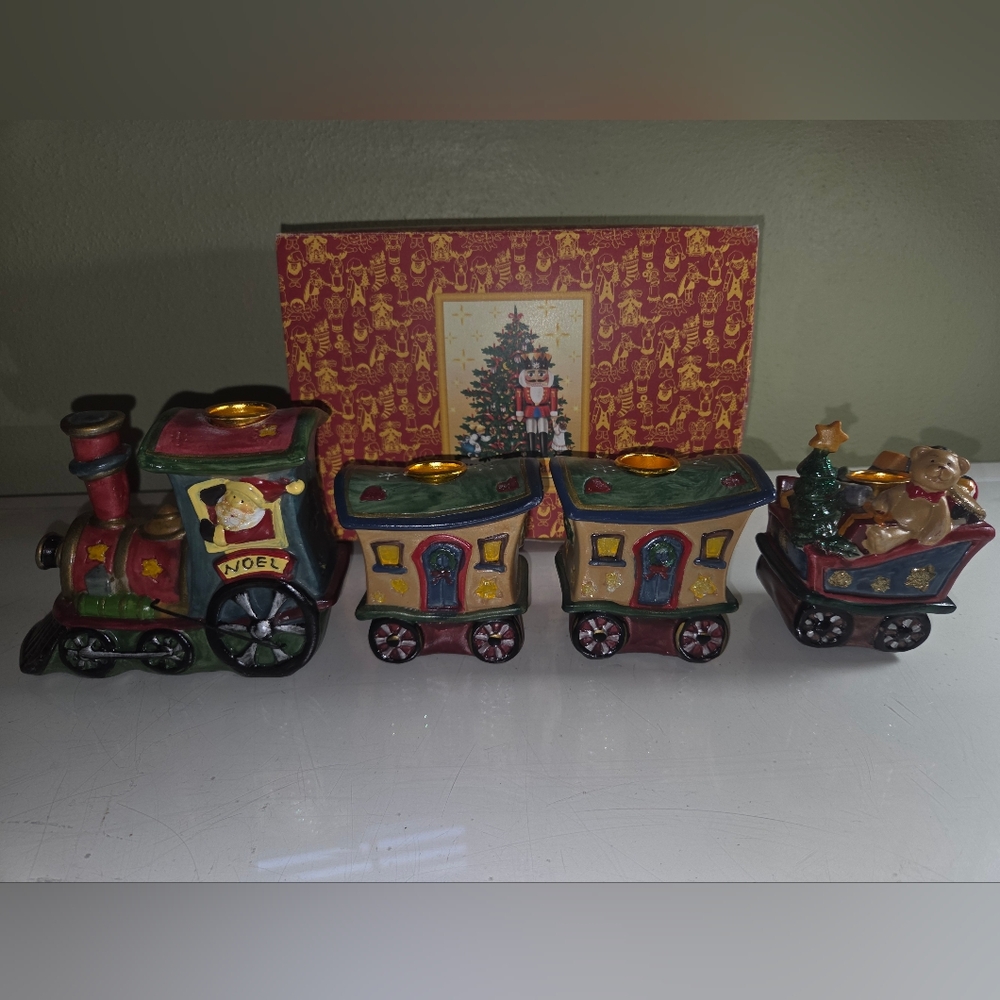 Festive Kathe Wohlfahrt Train 4 Piece Candle Holder Set